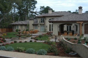 Backyard with Walkway, Water Feature, Outdoor Kitchen, Firepit, Pizza Oven